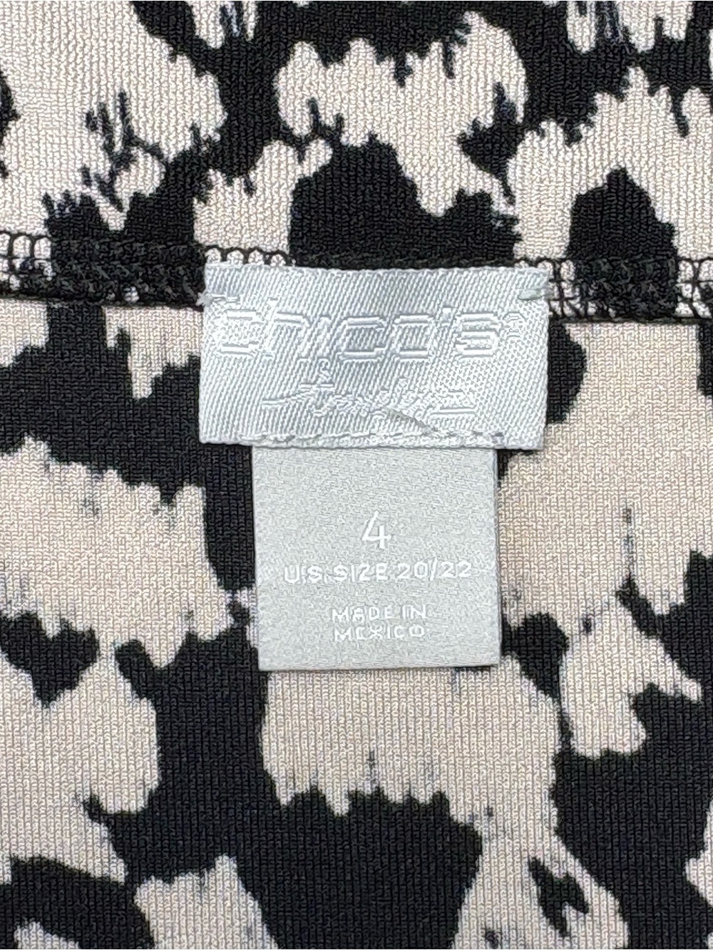 Chico's Travelers Slinky Knit Midi Dress Black Cream Abstract Chicos 4 US XXL - Picture 8 of 9